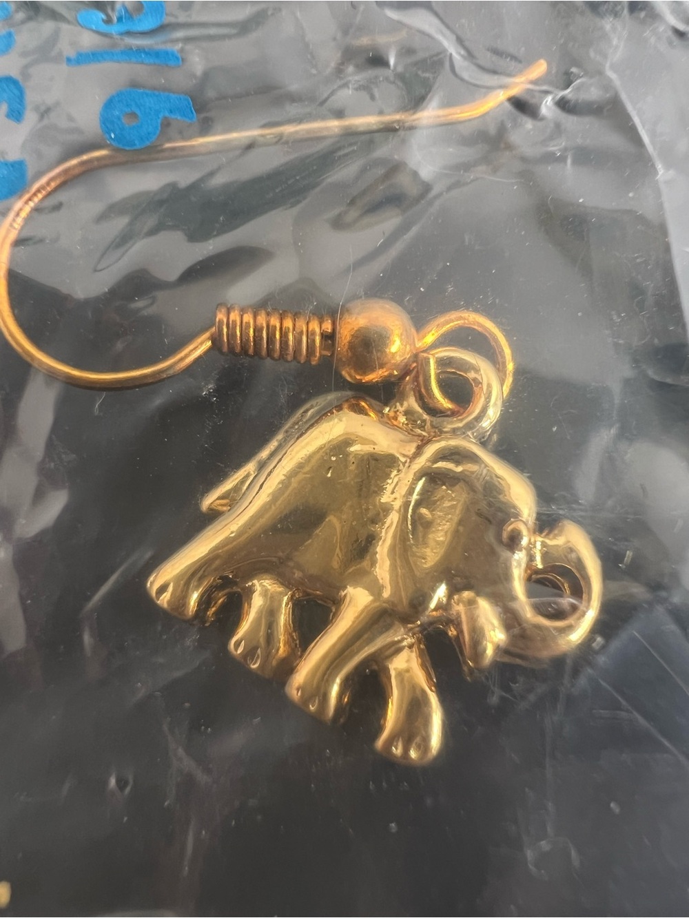 Brand New-Elephant Dangle Earrings